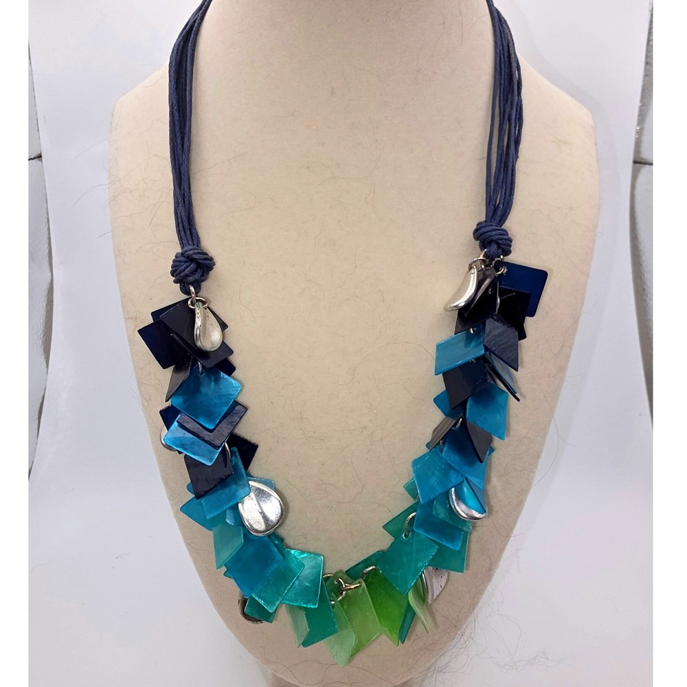 Coldwater Creek Shell Bib Necklace Blue Green Fair Statement Jewelry Preowned